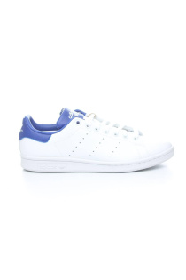 Adidas Кецове в Многоцветно
